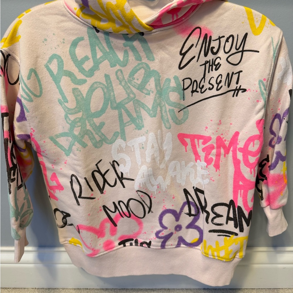 Zara girl’s graffiti hoodie
